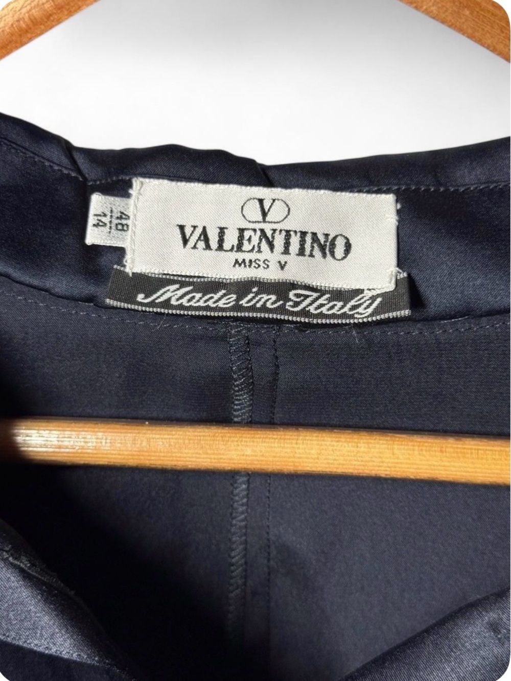 VTG Valentino Miss V 100% Silk Satin Navy Blue Black Lace Blouse Italy 14 / 48 - Picture 4 of 10